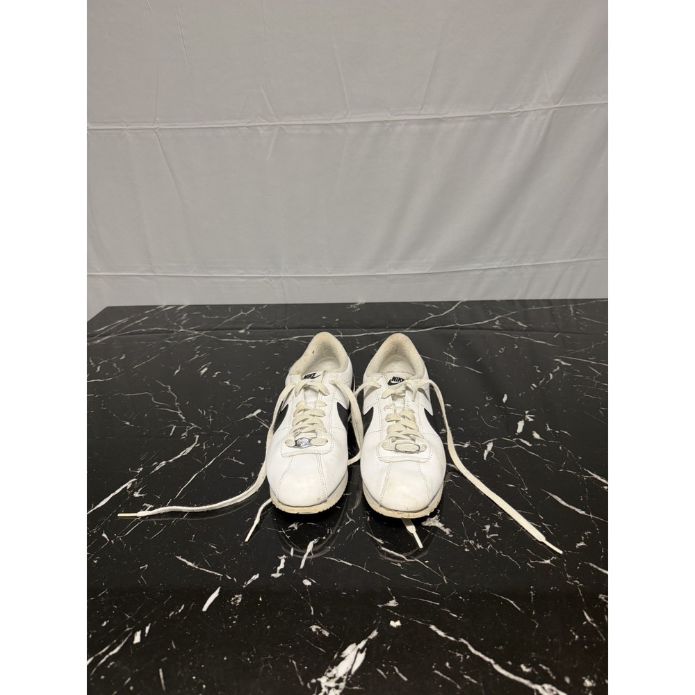 Nike Cortez Men Size 9.5 Basic Leather White Black / Sneakers 819719-100 - Picture 1 of 7